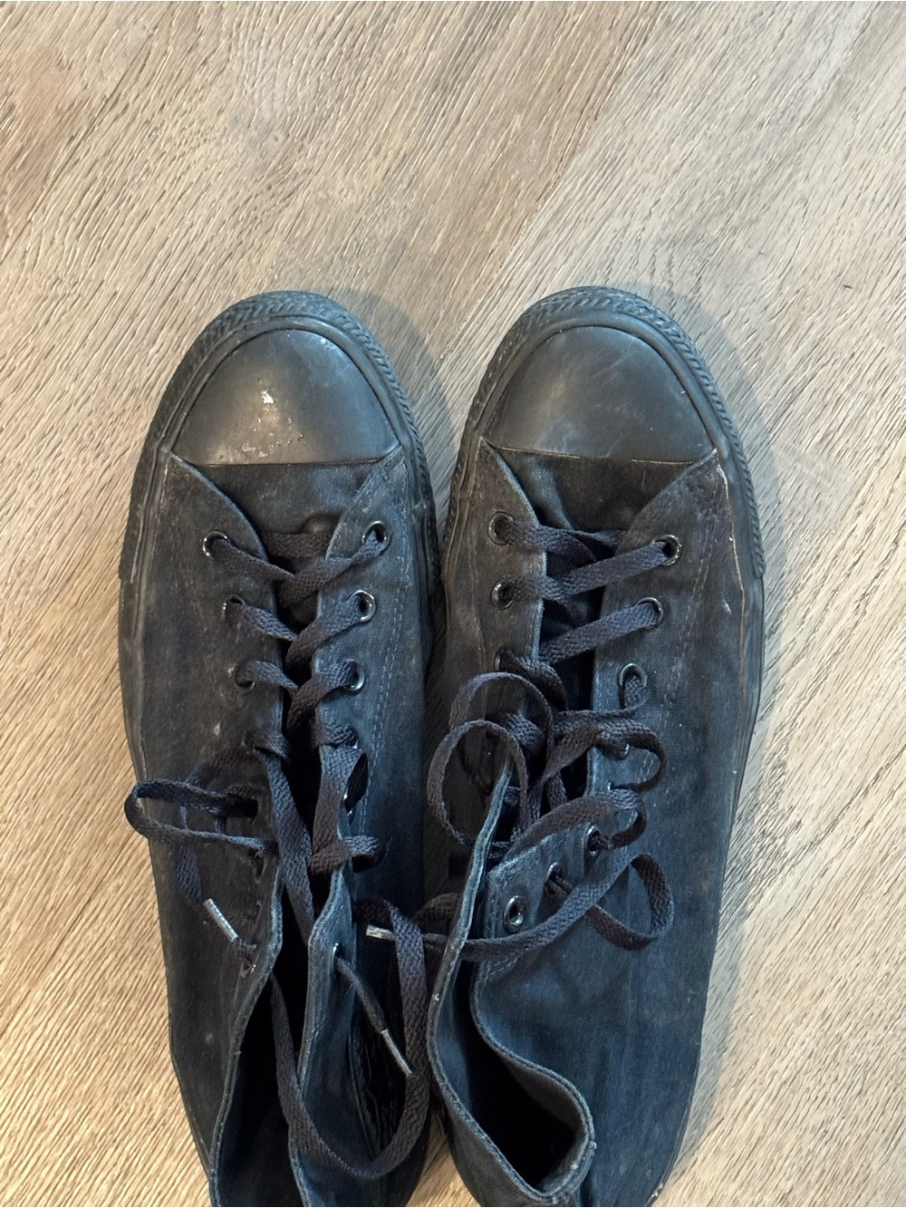 Men's Black High-Top Athletic Sneakers